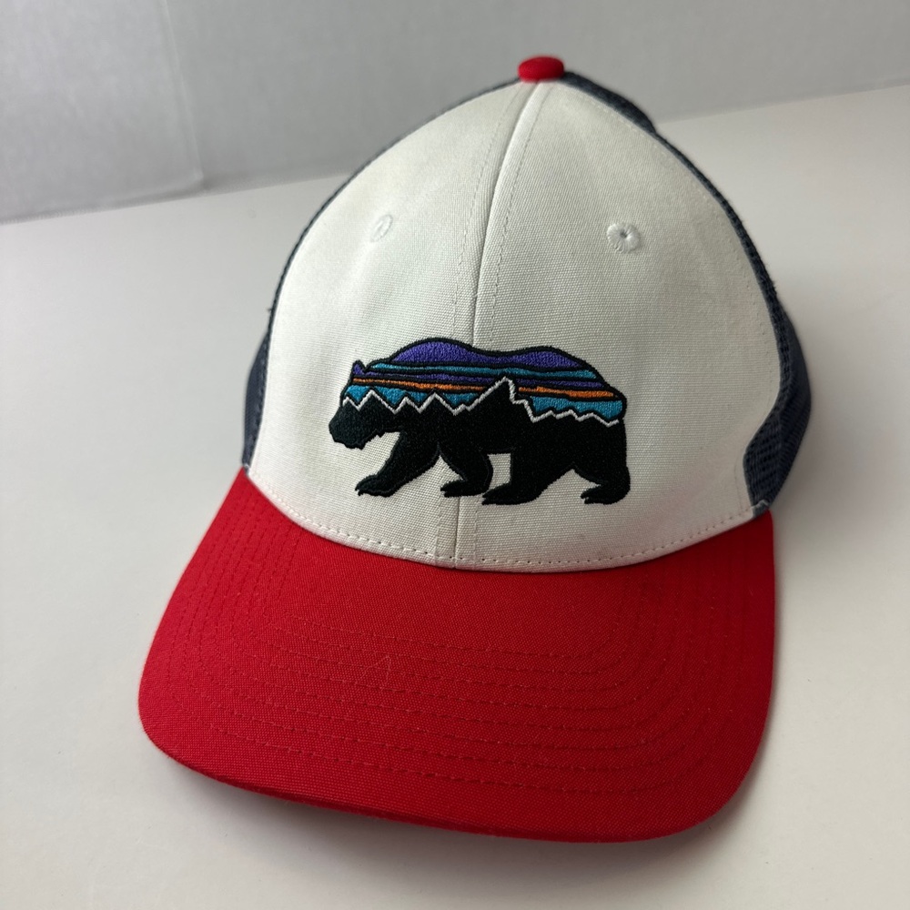Patagonia Fitz Roy Bear Snapback Trucker Hat Mesh Off White Red Cap One Size - Picture 7 of 10